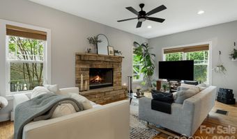 29 Winding Rd, Asheville, NC 28803