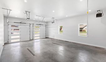 85 COLUMBINE St, Alpine, WY 83128