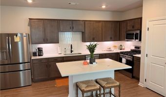 613 SHROPSHIRE Dr, Auburn, AL 36832
