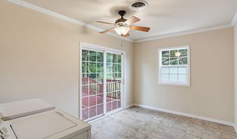 90 GREENVIEW Dr, Dover, DE 19901