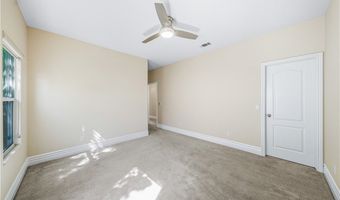 1107 Las Flores Dr, Carlsbad, CA 92008