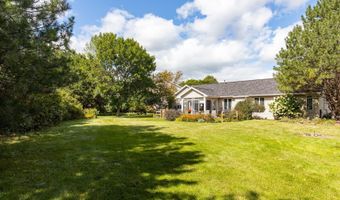 W2567 RIDGEBROOK Court, Appleton, WI 54915