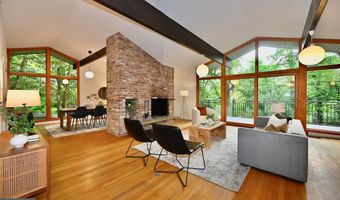 7019 MACARTHUR Blvd, Bethesda, MD 20816