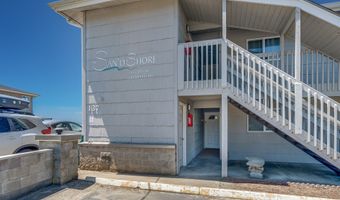 137 S PACIFIC St 13, Rockaway Beach, OR 97136