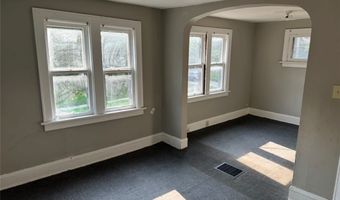 1164 Pondview Ave, Akron, OH 44305