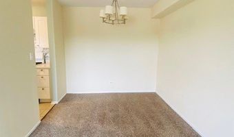 1217 S Old Wilke Rd 11-406, Arlington Heights, IL 60005