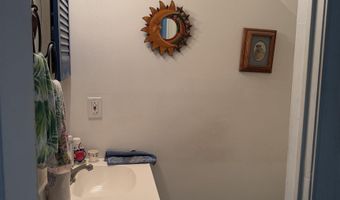 658 E Lakefront Cir 658, Absecon, NJ 08205
