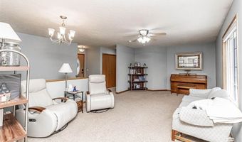 1701 NW 4th St, Abilene, KS 67410