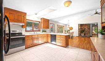 1 Old Milford Rd, Amherst, NH 03031