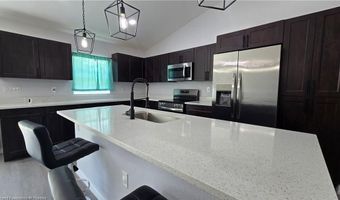 1870 N Zenith Rd, Avon Park, FL 33825
