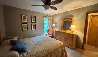 625 Old Turnpike Rd E, Banner Elk, NC 28604
