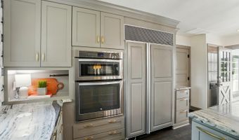5360 Cleves Warsaw Pike, Cincinnati, OH 45238