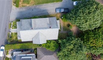 7 Caswell Ave, Newport, RI 02840
