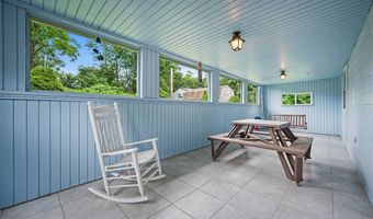 115 Shippingport Rd, Aliquippa, PA 15001