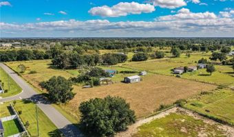 318 SKYBLUE Ln, Auburndale, FL 33823