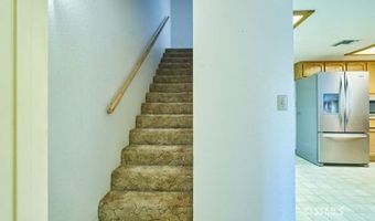 195 E Upjohn Ave, Ridgecrest, CA 93555