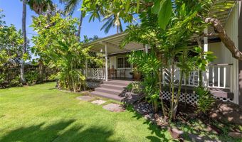 810 N Kalaheo Ave F, Kailua, HI 96734