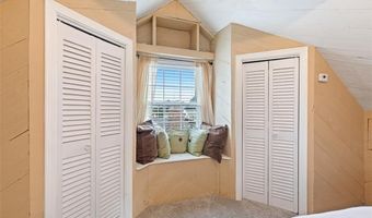 34 Burnett St, Johnston, RI 02919