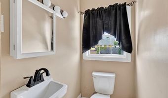 1569-1571 1571B N PRIEUR St, New Orleans, LA 70116