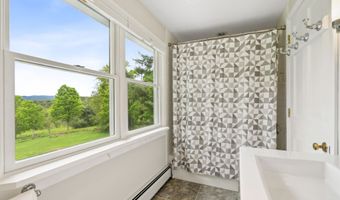 790 Rhoades Hl, Barnard, VT 05031