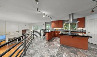 10164 Vivera Dr, La Mesa, CA 91941