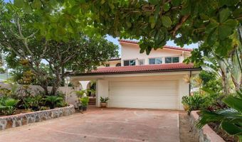 846 Mokulua Dr, Kailua, HI 96734