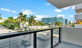 9800 W Bay Harbor Dr 308, Bay Harbor Islands, FL 33154