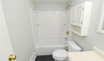 4500 Washington Square Dr, Austintown, OH 44515