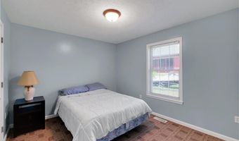 8998 W Rogers Ln, Eckerty, IN 47513