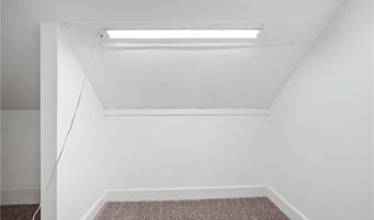 136 Juniper St, East Providence, RI 02914