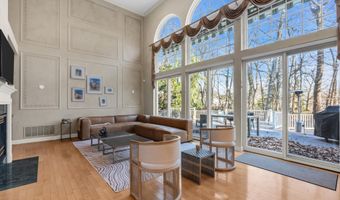 26 Bruns Rd, Allenhurst, NJ 07711