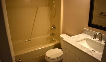 24 Teresa Pl 24, Bridgeport, CT 06606