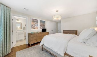 27 Beryl St, Boston, MA 02131
