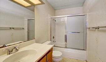 555 Pierce St 520, Albany, CA 94706