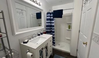 226 Washington St, Bath, ME 04530