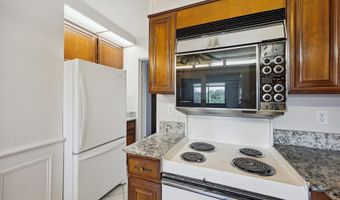 7420 WESTLAKE Ter 304, Bethesda, MD 20817