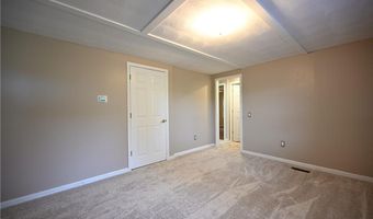 8684 Cunningham Sarles Rd, Borden, IN 47106