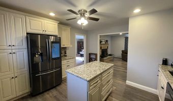 83 Fox Hill Rd, Albrightsville, PA 18210