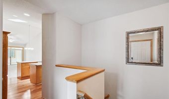 14208 Heritage Ln, Apple Valley, MN 55124