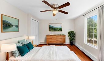 9 Eagle Run C, Warwick, RI 02818