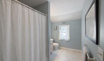 400 Third Beach Rd, Middletown, RI 02842