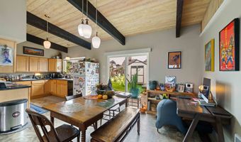 875 OCEAN Dr SW, Bandon, OR 97411