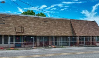 110 N Wickham St, Alvord, TX 76225