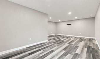 139 Wilder Pl, Ames, IA 50014
