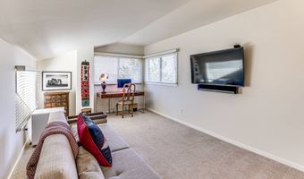 393 Cranberry Hole Rd, Amagansett, NY 11930