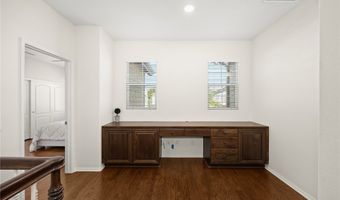 8180 E Brookdale Ln, Anaheim, CA 92807