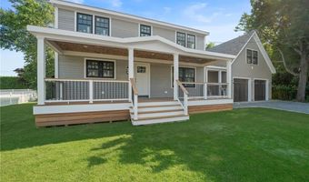 26 Westmoreland St, Narragansett, RI 02882