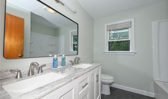 835 Appaloosa Run, Aurora, OH 44202