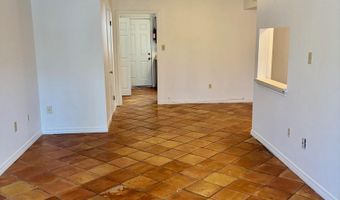827 E Boyd Dr #A, Baton Rouge, LA 70808