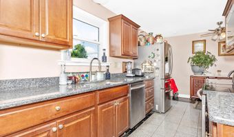 15 MAPLE Ave, Boonsboro, MD 21713